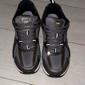 Avia Men's Black and Gray Athletic Shoes